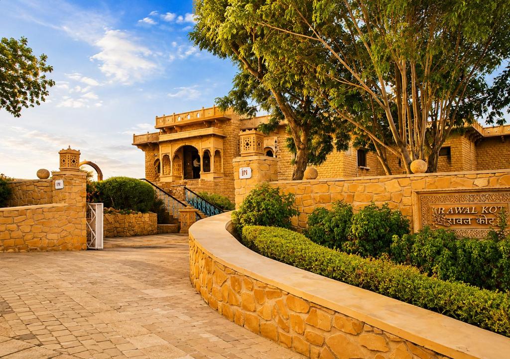 Jaisalmer hotel courtyard