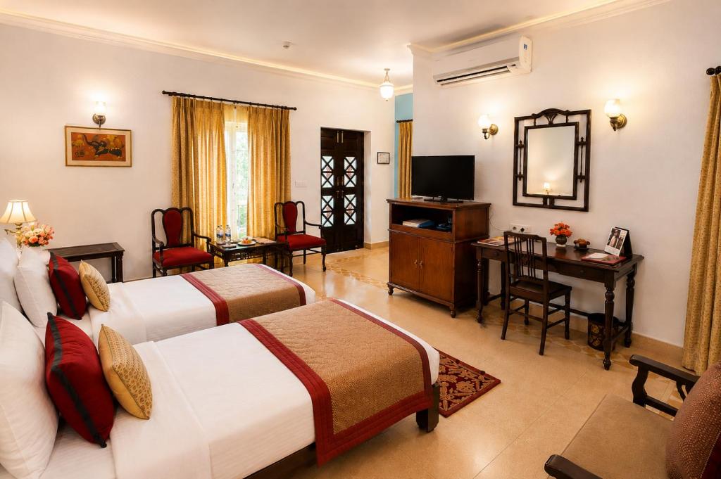 Hotel Rawalkot room interior